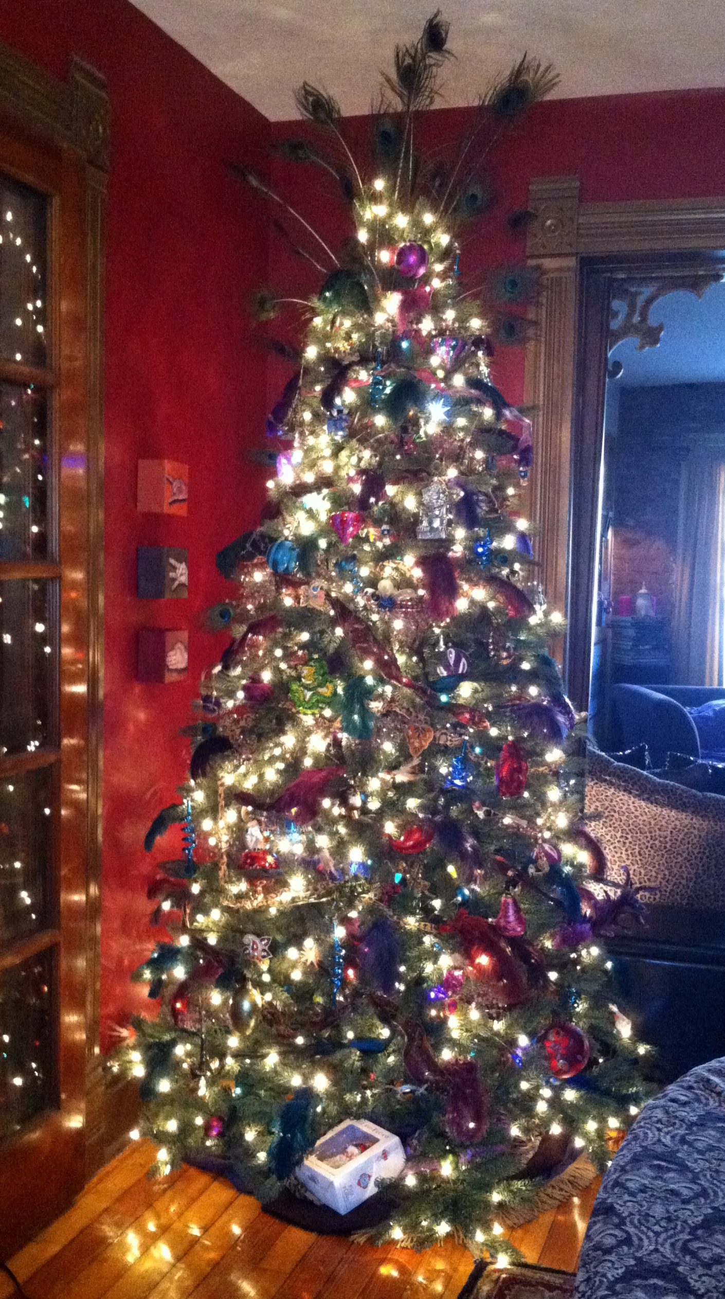 ... Cheap!) Holiday Tree Decorating Ideas | the Year of Living Fabulously